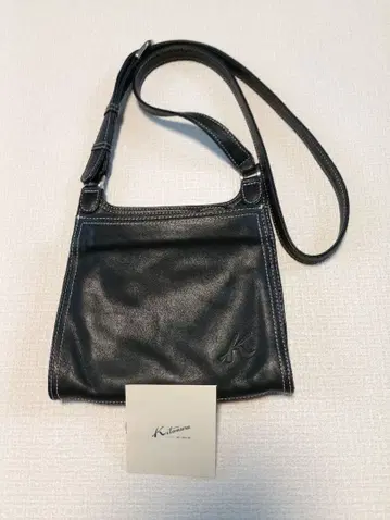 네이비 가죽 숄더백