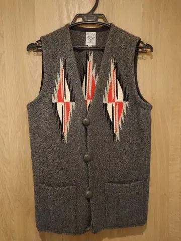 ORTEGA'S 핸드위브 울 베스트 36