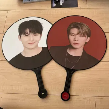 아이돌 부채 2개 세트 우지