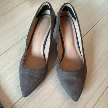 United Arrows 그린 라벨 그레이 스틸레토 하이힐