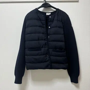 MONCLER 네이비 다운 가디건