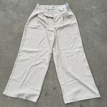 베이지 슬랙스 M 사이즈