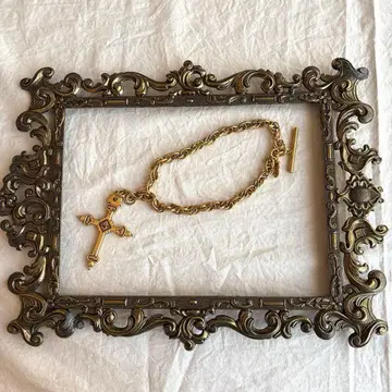 INGEBORG 빈티지 크로스 모티브 목걸이 골드 앤티크풍