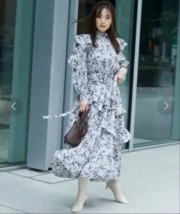 스나이델 프릴 플리츠 오버 원피스