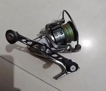 스피닝 릴 청록색 라인