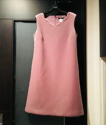 [택 포함 새상품] Rene 루네 원피스 핑크 벨로아 스캘럽 펄