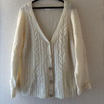 Liz Lisa 아이보리 케이블 니트 가디건