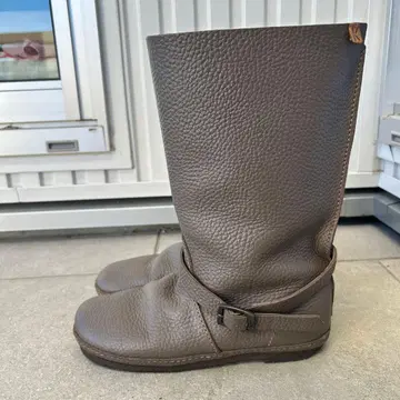 koos 코스 가죽 미디엄 부츠 다크 그레이