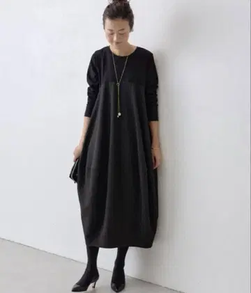 비어즐리 자카드 말 원피스