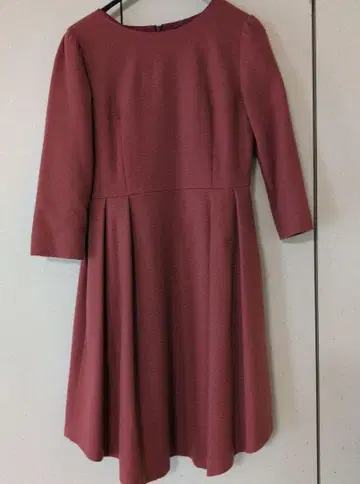 로즈 핑크 A 라인 긴팔 원피스