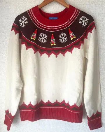 릴리린린 스웨터