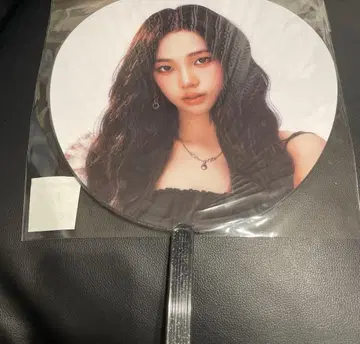 aespa 아레나 투어 굿즈 부채 카리나