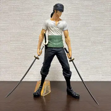 원피스 조로 피규어