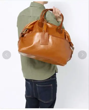 [ BEAUTY&YOUTH ] 카멜색 가죽 숄더백