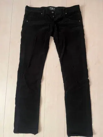 RUDE GALLERY 코듀로이 블랙 스키니 팬츠