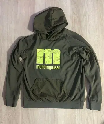 munsingwear 후드티, 지퍼 포켓과 펭귄 자수 포함 LL 사이즈