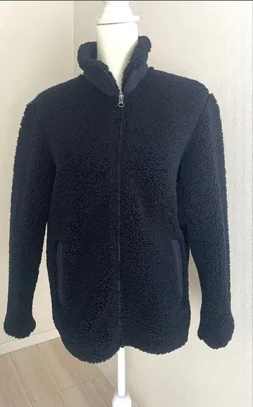 [ 유니클로 ] 블랙 플리스 자켓 풀 집업 사이드 포켓 [ S ]