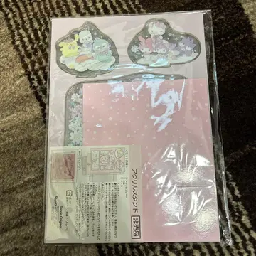 산리오 캐릭터의 아크릴 스탠드입니다!