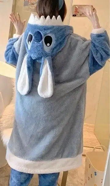 [새상품] STITCH 디자인 플리스 룸웨어