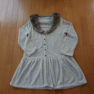 axes femme 인조 모피 롱 가디건 M 아이보리