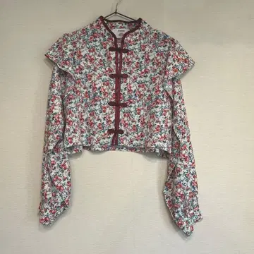 jouetie 플라워 프린트 셔츠 숄더 프릴 차이나 쥬에티