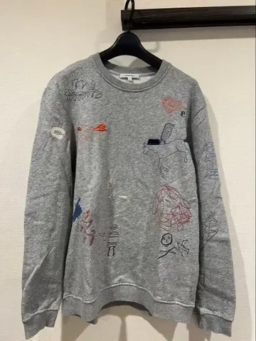 CARVEN 칼벤 낙서 자수 맨투맨 M