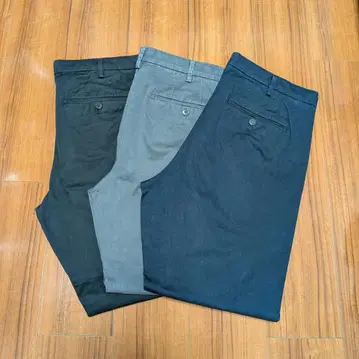 유니클로 슬림핏 치노 88x74CM 3종 세트