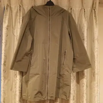 BRUNELLO CUCINELLI 올리브색 후드 부착 롱 코트