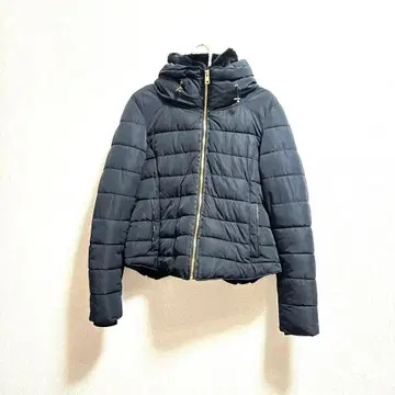 [ 하자품 새상품급 ] ZARA 크롭 자켓 M 사이즈