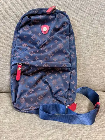 러셋 원숄더 바디백