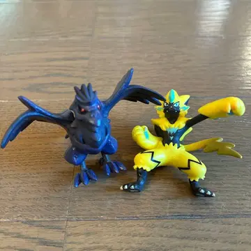 몬코레 아머까오 & 제라오라 피규어 세트