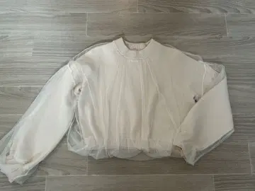 discoat 튤 니트 풀오버