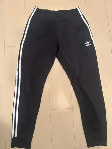 미사용 adidas 블랙 슬랙스 M