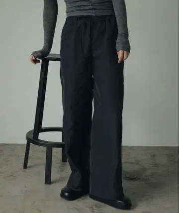 anuke 앤느크 네이비 와이드 팬츠 허리밴딩