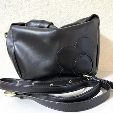 마리콴트 숄더백