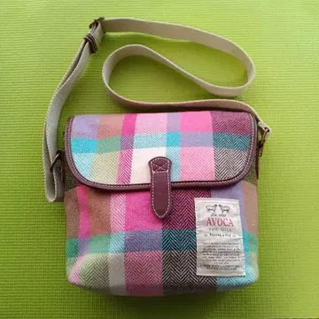 [ AVOCA ] 체크 무늬 숄더백 정품
