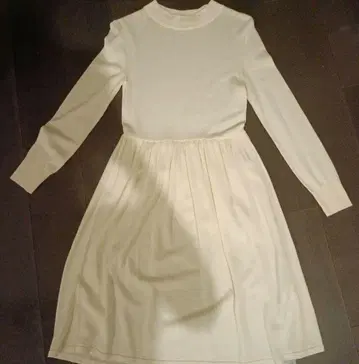 모 100% FOXEY NEW YORK 화이트 롱 니트 원피스