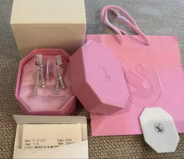 [인증서 첨부] [신상] [미사용] 스와로브스키 매트릭스 드롭 귀걸이