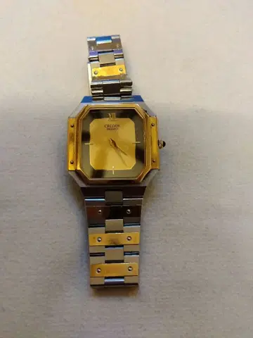 세이코 크레도르 팔각형 아날로그 손목시계 골드/실버