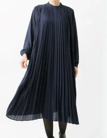 오드리 앤 존 와드 네이비 원피스