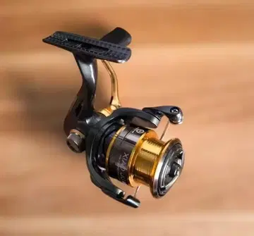 빙어 릴 블랙/골드