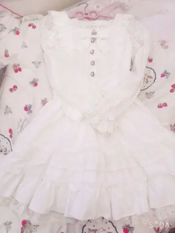 리즈리사 티아라 리본 티어드 원피스 화이트