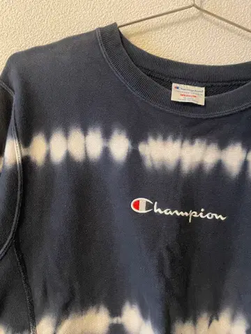 구제 Champion 크루넥 맨투맨