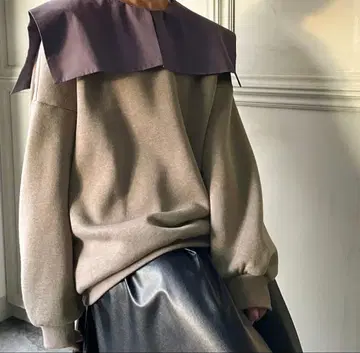 JUNOAH 주노아 세일러 카라 맨투맨 상의