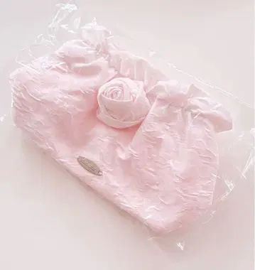 데이지 시그니처 로즈 파우치