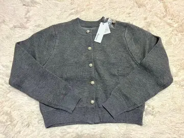 그레이 펄 버튼 부착 가디건 M 사이즈