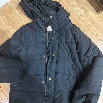 후드 부착 퀼팅 다운 자켓