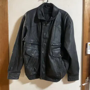 새상품급 ECHTES LEDER 가죽 블랙 XL