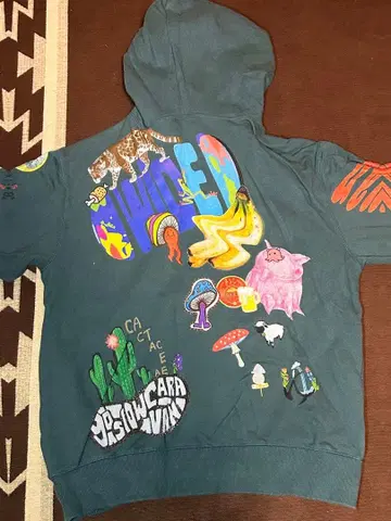 고 글로브 카라반 후드티 사이즈 3