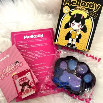 Mellojoy 멜로조이 스퀴즈 고양이 손톱 쪼물쪼물 해외 스퀴즈